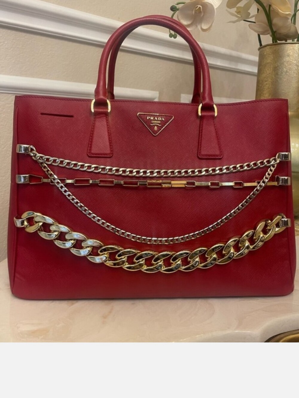 Prada Red Galleria Tote. ***